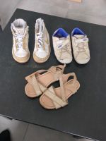 Mädchen Schuhe in Größe 26 Sandalen, Turnschuhe, sneaker Pankow - Karow Vorschau