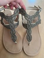 Wunderschöne Sandalen mit Keilabsatz von JustFab, Gr. 39 Hessen - Herborn Vorschau