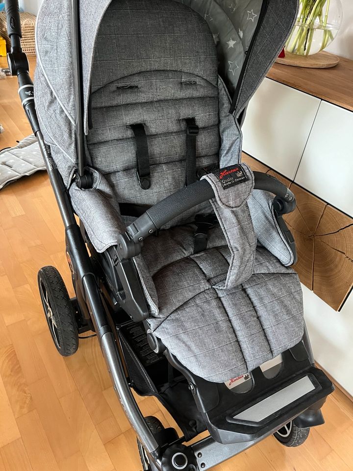 Hartan Racer GTS Kinderwagen TOP Zustand in Berglen