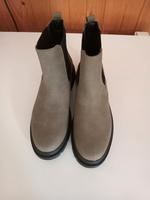 Damen Boots khaki neu,Gr. 40 Hessen - Angelburg Vorschau