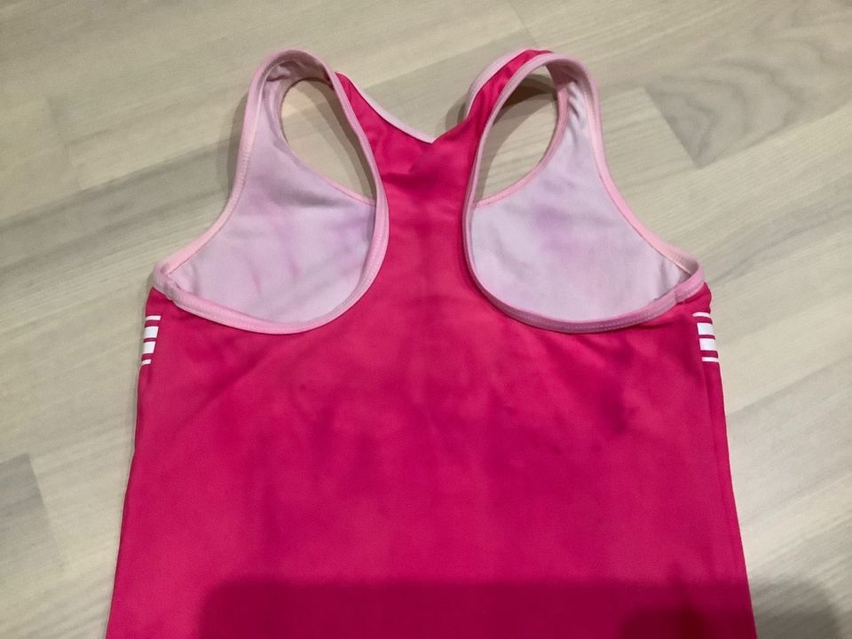 KangaROOS Tankini Sporty, mit sportlichem Frontdruck,Größe146/152 in  Schleswig-Holstein - Lütjenburg | eBay Kleinanzeigen ist jetzt Kleinanzeigen