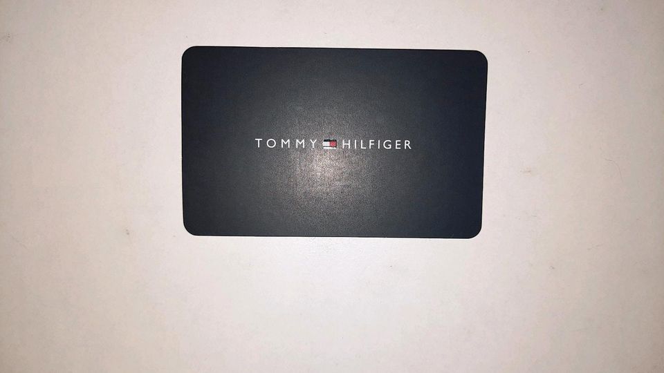 Tommy Hilfiger Herren Portemonnaie Johnson mit Münzfach in Schopfheim