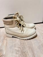 Tamaris Winterschuhe Boots weiß grau  Gr.39 Bayern - Ebermannstadt Vorschau