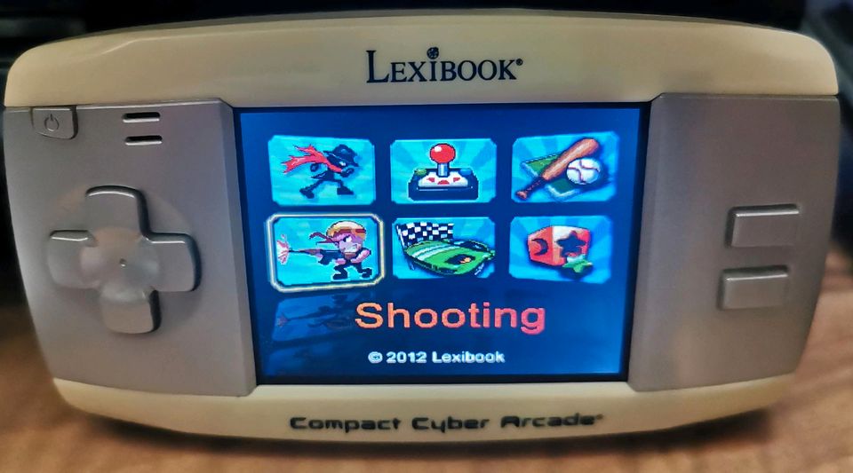 Lexibook Compact Cyber Arcade Handheld JL 2350 silber/weiss in St. Ingbert