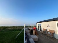 Last Minute 5.5-08.05 / 26.5-09.06 /Sommerferien 29.6-4.7/23.8-26.8 neues Chalet Ferienhaus erste Reihe direkt am Wattenmeer bei Julianadorp traumhafte Lage Hund Niederlande Holland Nordrhein-Westfalen - Warburg Vorschau