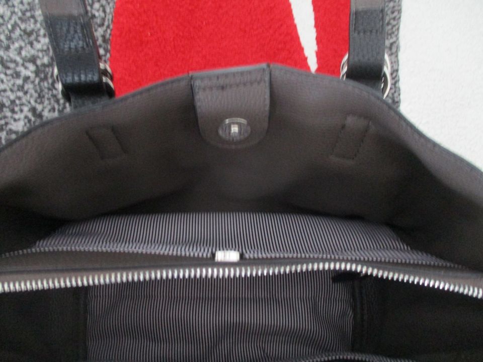 Picard Handtasche Tasche schwarz-braun in Wilhelmshaven