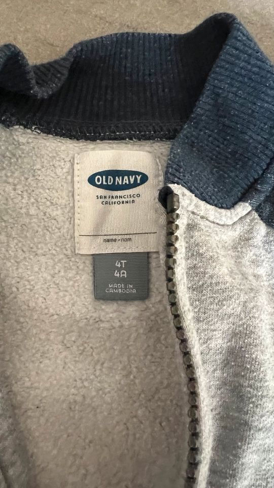 Langarm Weste Zwillinge Old navy gr 110 in Ulm