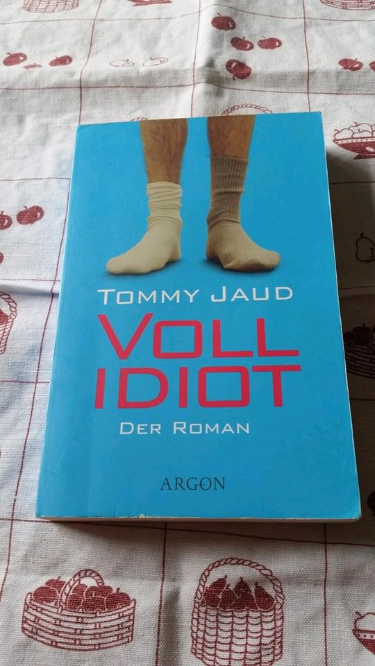 Tommy Jaud Voll Idiot der Roman Buch in Emsbüren