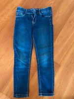 Jeans Verbaudet Gr 126 Mädchen *super Zustand* Wuppertal - Langerfeld-Beyenburg Vorschau