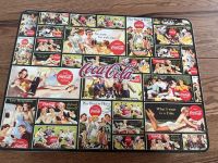 Coca-Cola Metalbox inkl. Tassen und kleines Spiel. Nordrhein-Westfalen - Bocholt Vorschau