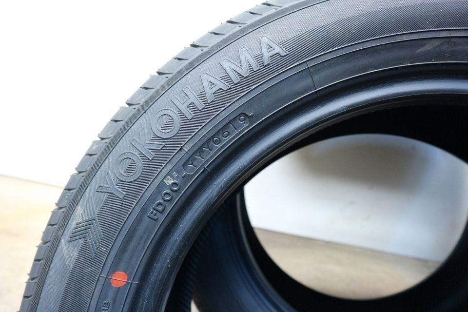 2x neuwertig Yokohama Bluearth E70BZ 225/55 r18 98H sommerreifen in Nettetal