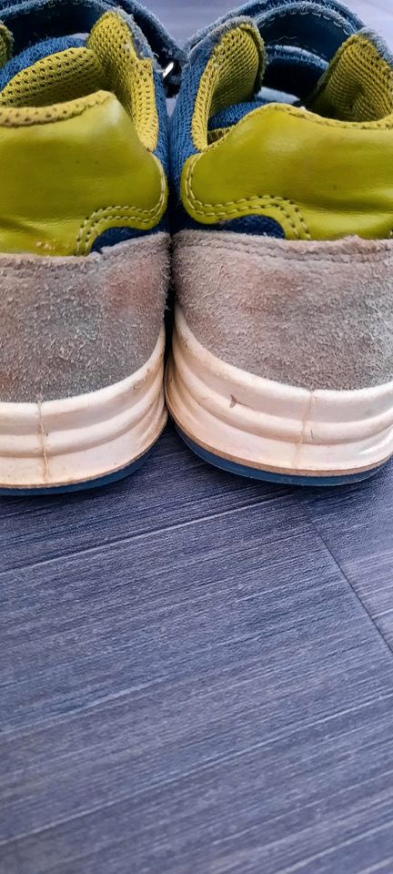 Elefanten Turnschuhe,  Größe 30, Mittel in Hohndorf