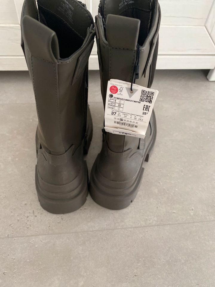 Zara Boots, Schuhe Damen, Stiefel Zara, Winterschuhe, 37 in Oberhausen-Rheinhausen