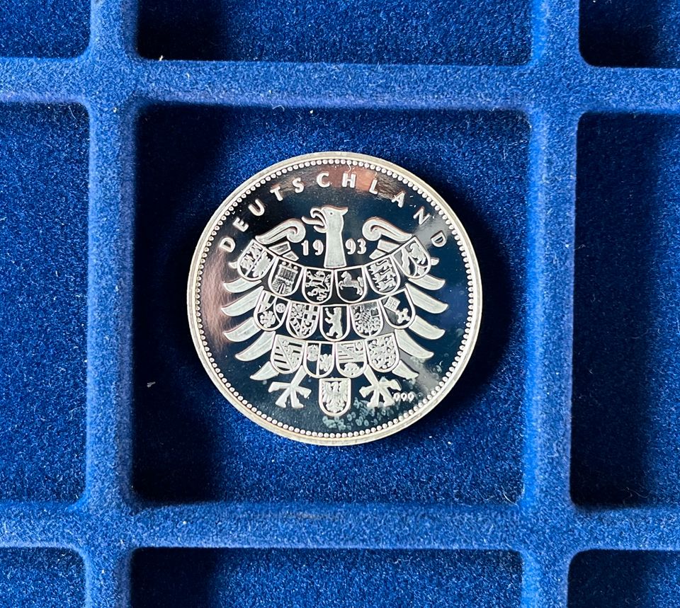 Medaille Ludwig Erhard – Vater des Wirtschaftswunders. in Wiehl