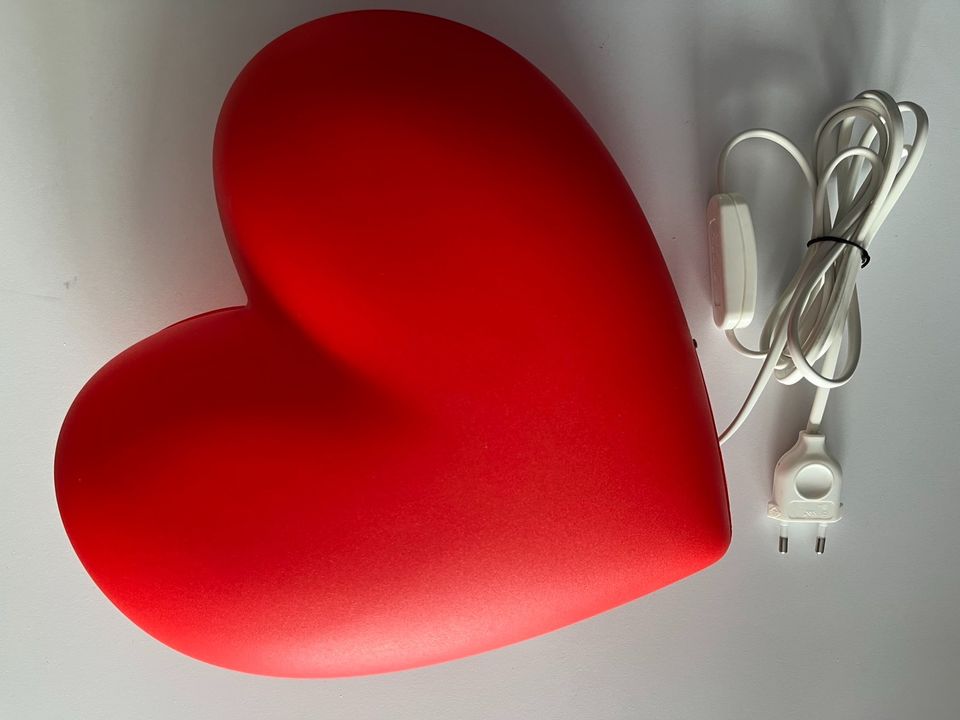 IKEA Wandlampe Smila Hjärta, gebraucht in Aurich