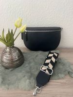 Crossbody Tasche in schwarz    mit Stoffgurt neu Essen - Steele Vorschau