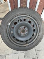 Winterreifen 205/55R16 Stahlfelgen Skoda Octavia VW Winterräder Hessen - Herborn Vorschau