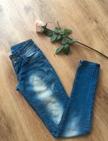 Hosen Paket Jeans Cargo Stoff Größe XS 34 ab 2€ NEUW!!! Nordrhein-Westfalen - Kreuztal Vorschau