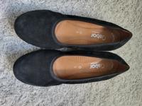 Gabor Damen Pumps mit kleinem Keilabsatz 38 schwarz neuwertig Niedersachsen - Wolfenbüttel Vorschau