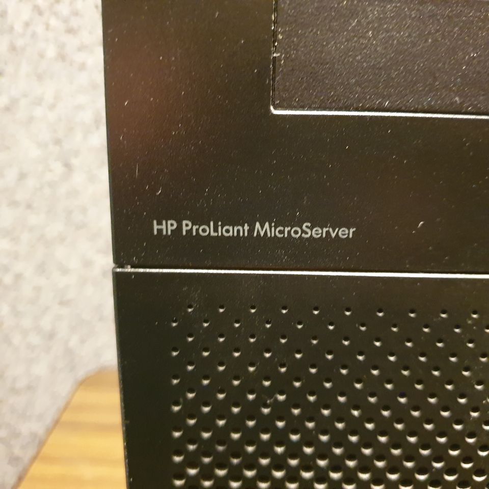 HP ProLiant MicroServer in München