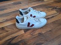 Veja Turnschuhe weiß, dunkelrot, marineblau Süd - Niederrad Vorschau