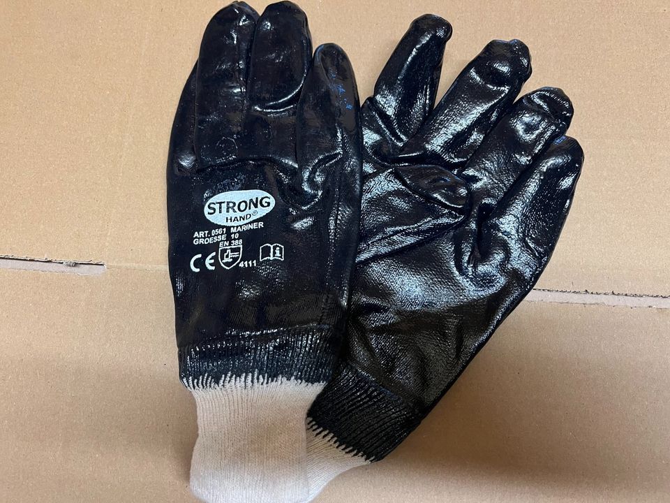 Nitril-Handschuhe Größe 10 in Lohne (Oldenburg)