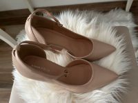 Pumps/ Schuhe/ Beige und in neuem Zustand Hessen - Wiesbaden Vorschau