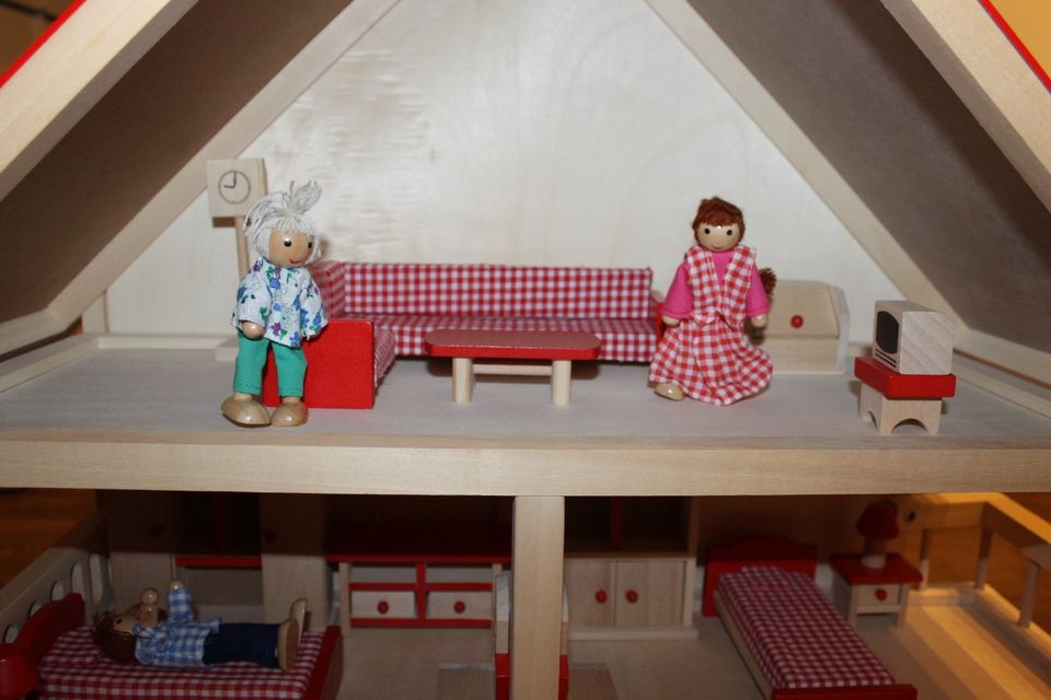 Holz-Puppenhaus roba in Bad Abbach