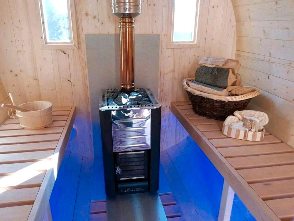 Sofort startklar & fertig montiert Fasssauna mit Holzofen Saunafass Garten Sauna Harvia Saunatonne Haus Fassauna Badezuber Hot Tub Kamin Badefass Brennholz Feuertonne Tiny House Fass Gartenhaus mobile in Erfurt