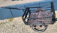 Grosser Fahrrad Anhänger 20" Stahl Gestell Holz Boden m. Kupplung Friedrichshain-Kreuzberg - Kreuzberg Vorschau