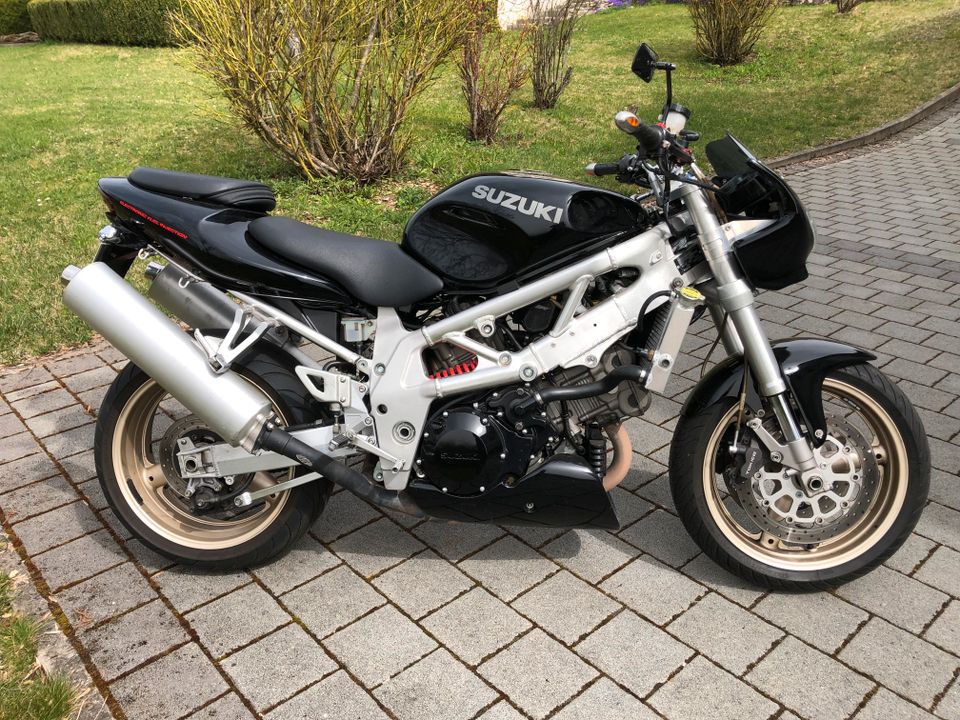 Suzuki TL 1000 s Street Fighter Naked Bike in Meßstetten