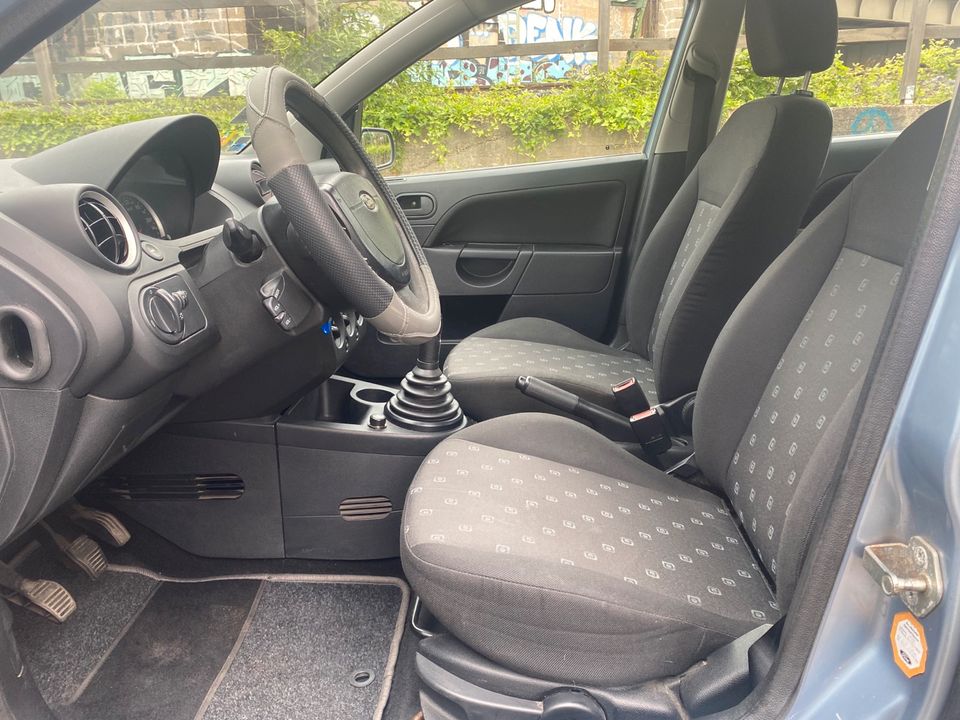 Ford Fiesta 1.3 Benzin Viva X 2.Hand*Klima*5türer*Tüv bis 04/2026 in Frankfurt am Main