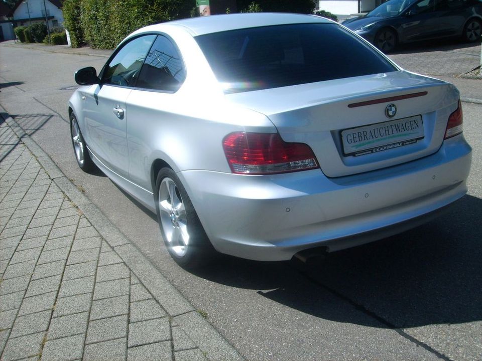 BMW 118 d Coupe mit LEDER - PDC in Krauchenwies