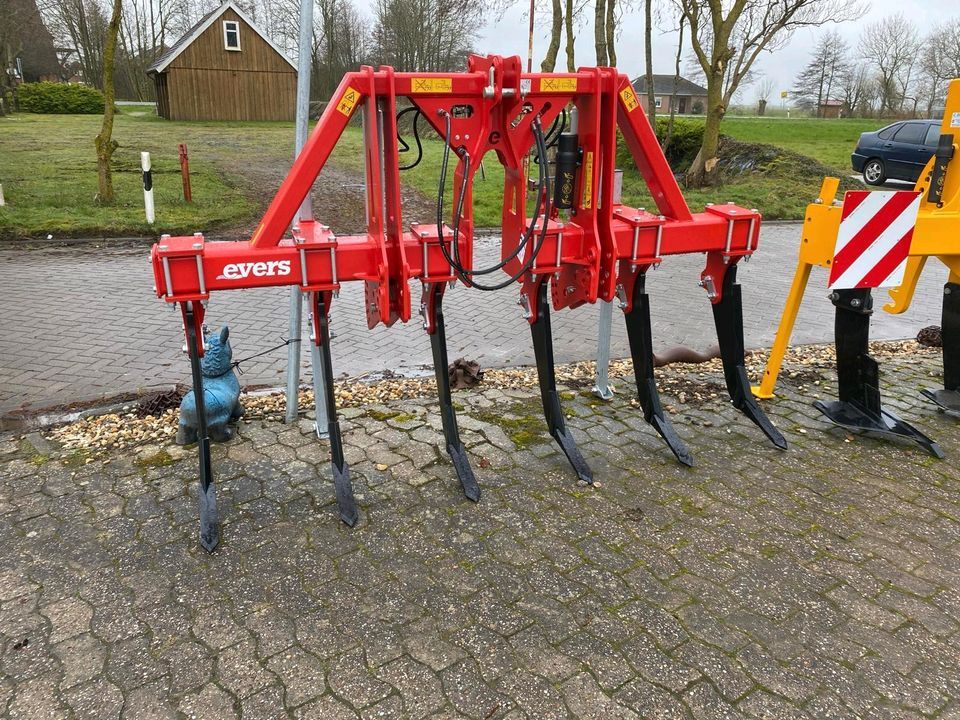 AGRISEM Combiplow Platinum Tiefenlockerer Untergrundlockerer Grub in Dornum