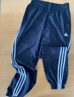 Adidas leichte Sporthose schwarz Gr. S (36/38) Nordrhein-Westfalen - Brilon Vorschau