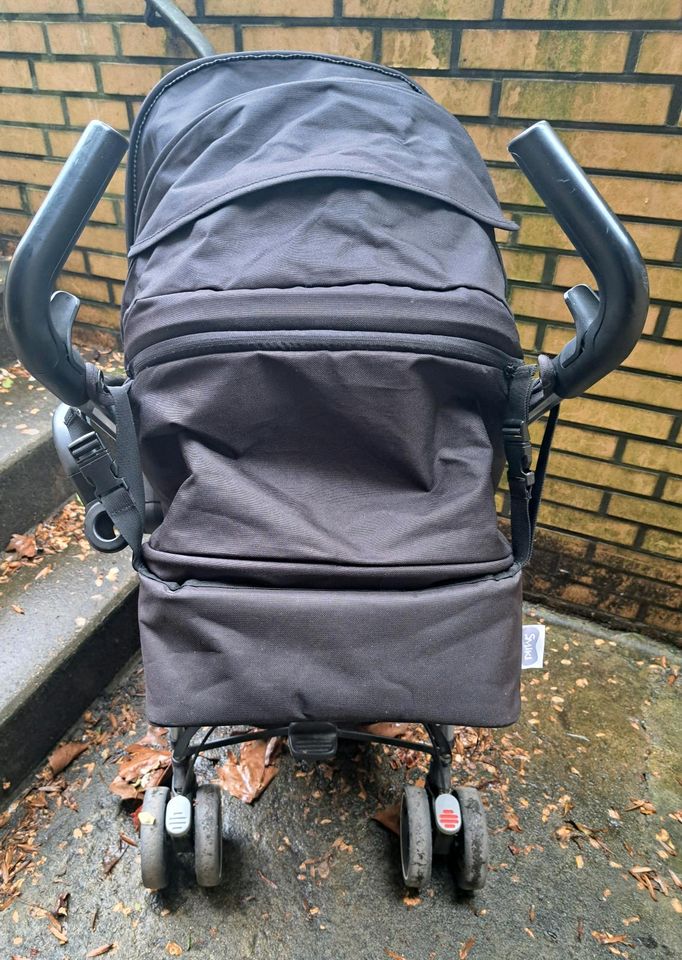 2 Kinderwagen_Winter Sack-maxi cosi in Hamburg