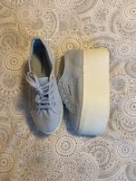 Superga mit Plateau sneaker gr 37 Sommer  Babyblau Hessen - Groß-Gerau Vorschau