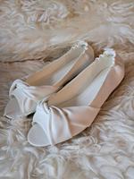 NEU Brautschuhe / Peeptoe / Gr. 39 / weiß Baden-Württemberg - Weinheim Vorschau