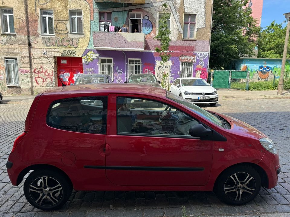 Renault Twingo 2009/58PS/160tkm/TÜV/rot in Berlin