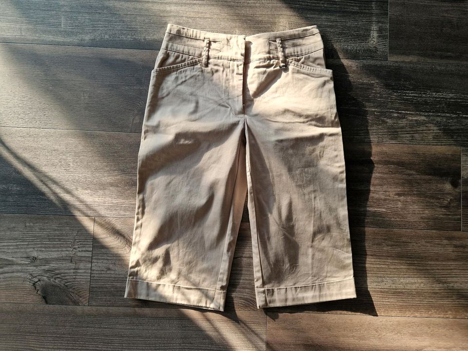 Shorts Gr. 36 Sand beige kurze Hose in Apen