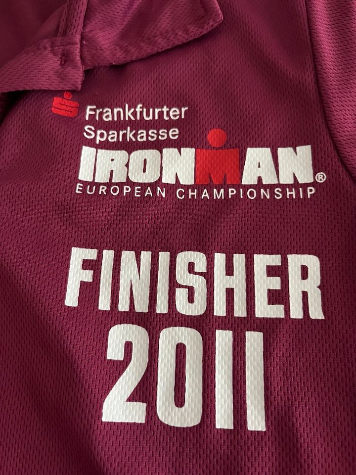 Ironman Frankfurt  2011 Finisher Shirt Damen in Köln