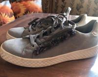 Sneakers Schuh Damen Mädchen 38 Hessen - Flieden Vorschau