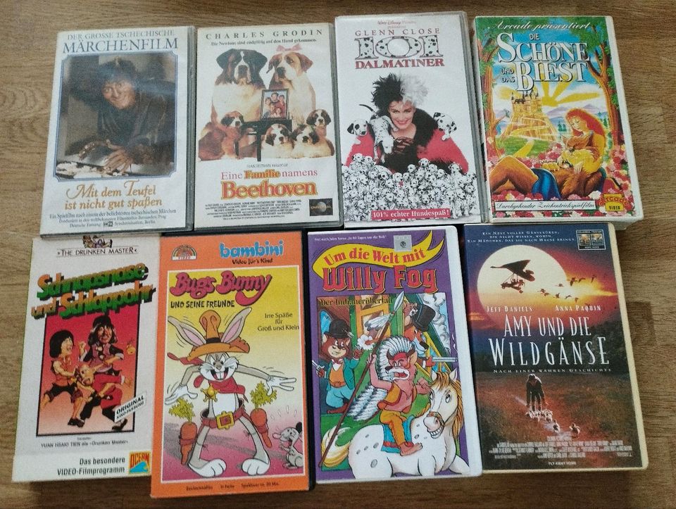 VHS Kassetten von Walt Disney und sonstige in Gifhorn