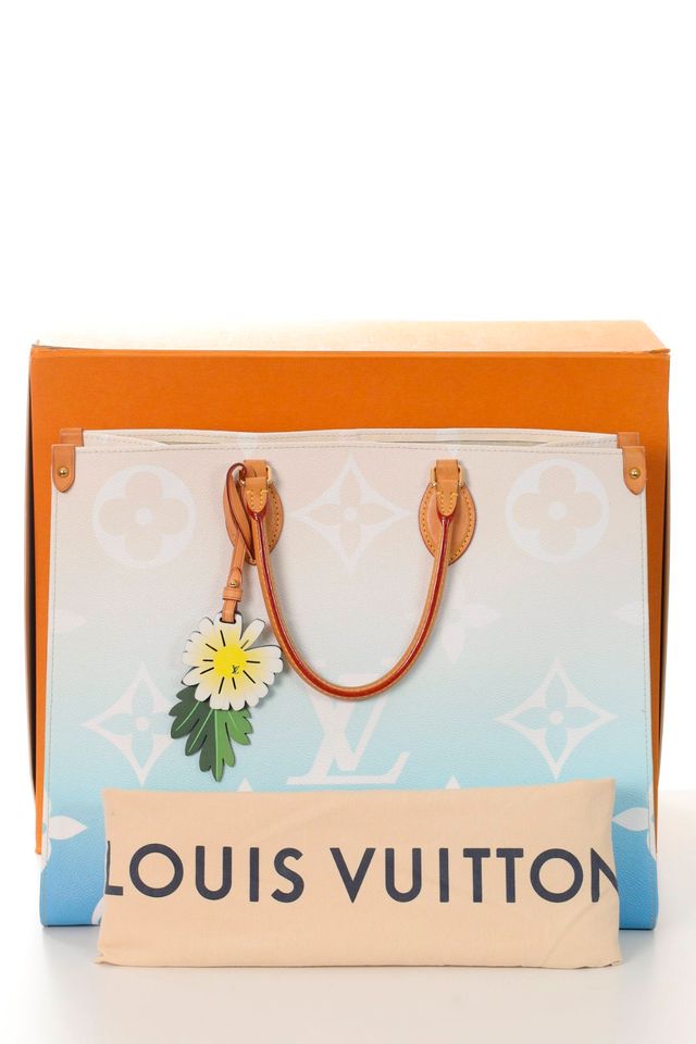 SALE!! LOUIS VUITTON ONTHEGO GM M57639 FULLSET - SOMMER POOL Blue in Grünwald