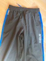 Trainingshose andro XS Junge Sporthose schwarz blau Nordrhein-Westfalen - Gummersbach Vorschau