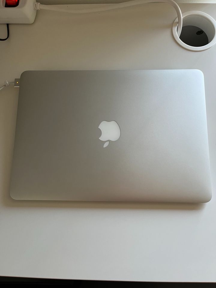 MacBook Air 13“ (Mitte 2013) in Erlangen