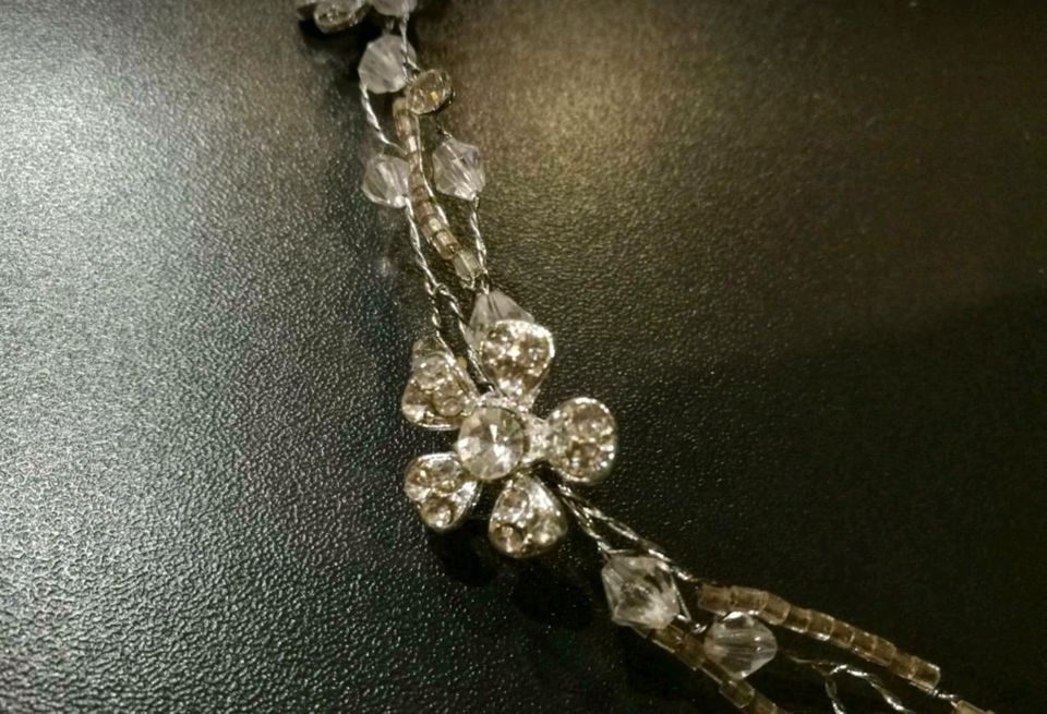 Kopfschmuck Braut Diadem Hochzeit in Hilpoltstein