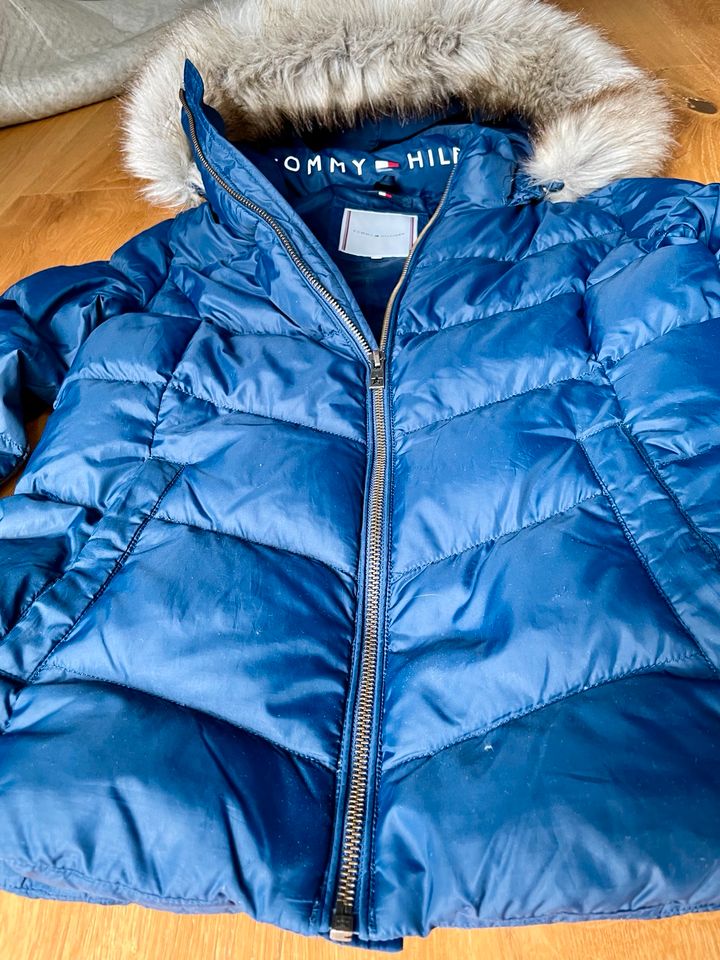 Winterjacke Puffjacke Tommy Hilfiger Daunenjacke navy in Oberkrämer