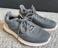 Adidas Sportschuhe 38,5 Grau Sachsen - Adorf-Vogtland Vorschau