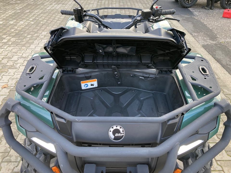 Can-Am Outlander PRO XU HD7 ABS in Dresden